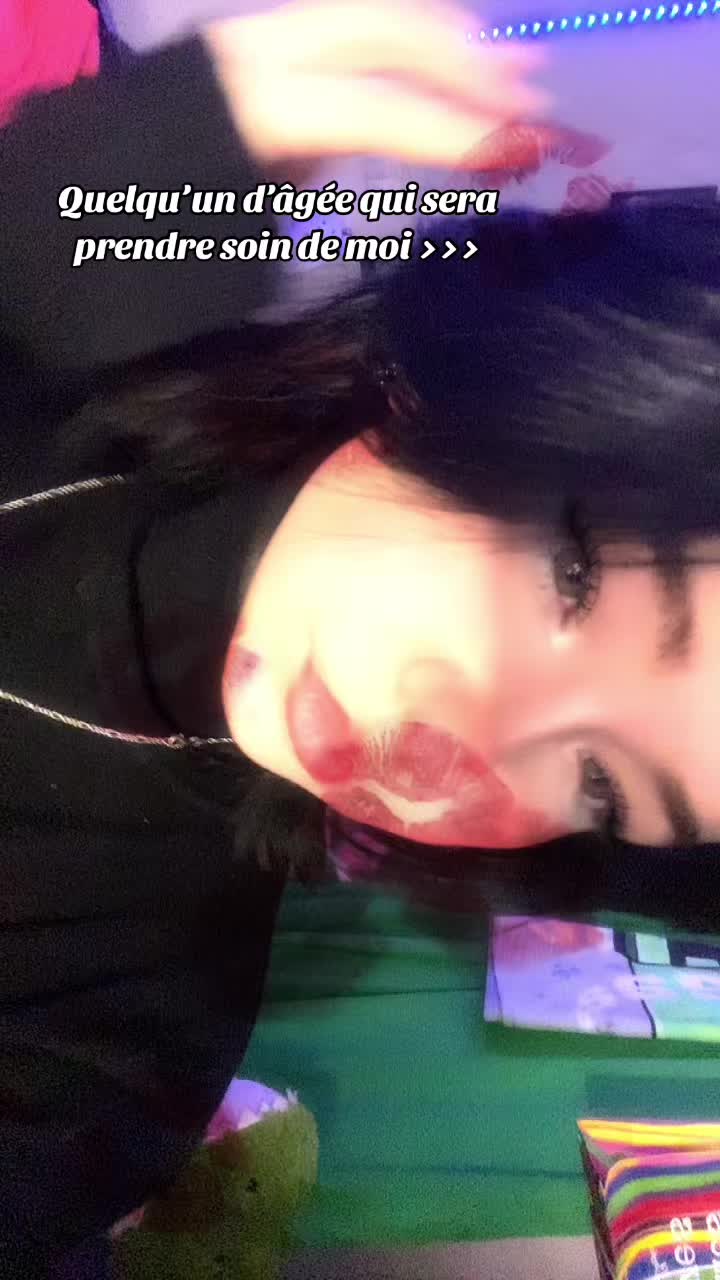 @💀