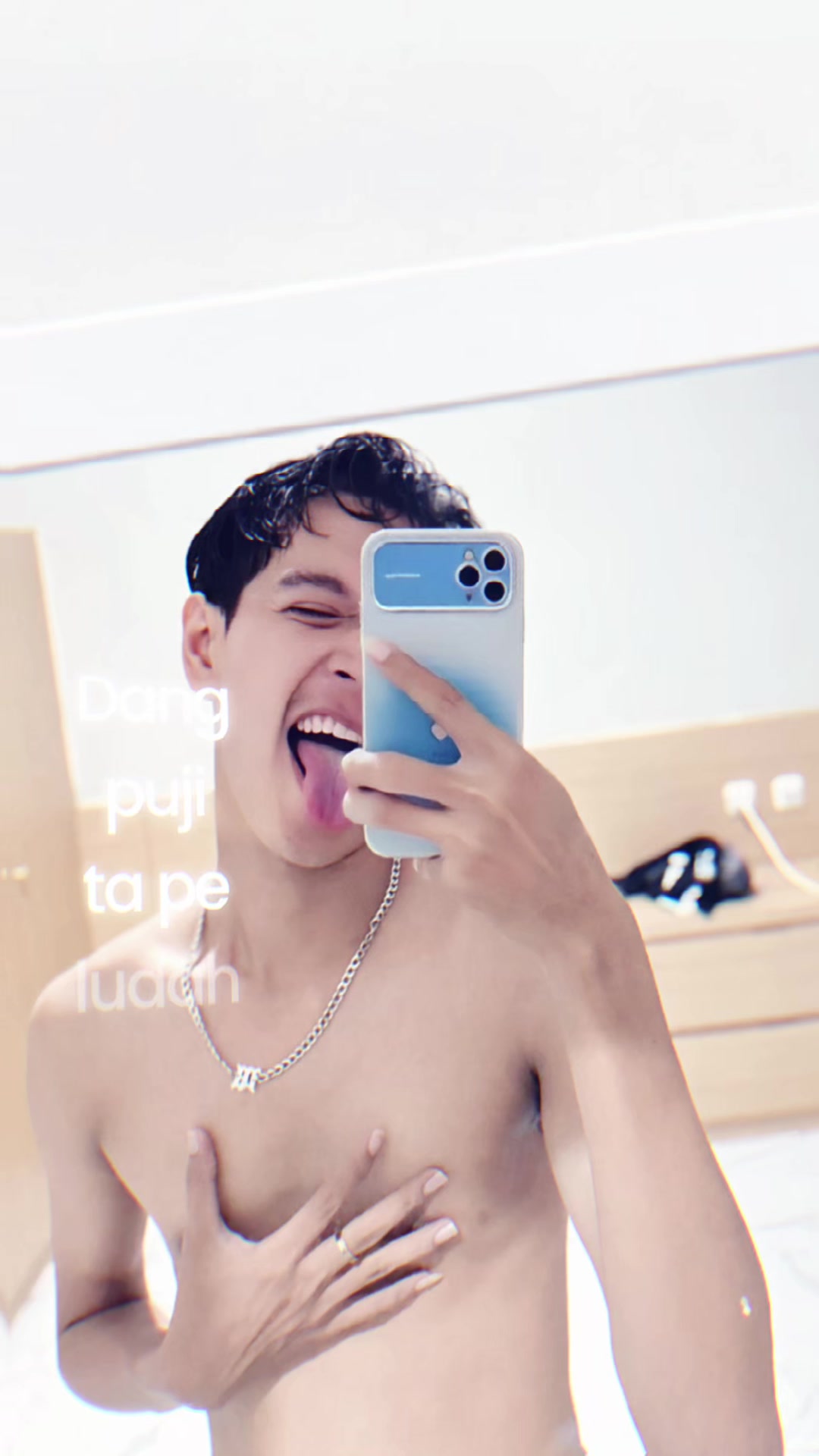 @Q O W I M
