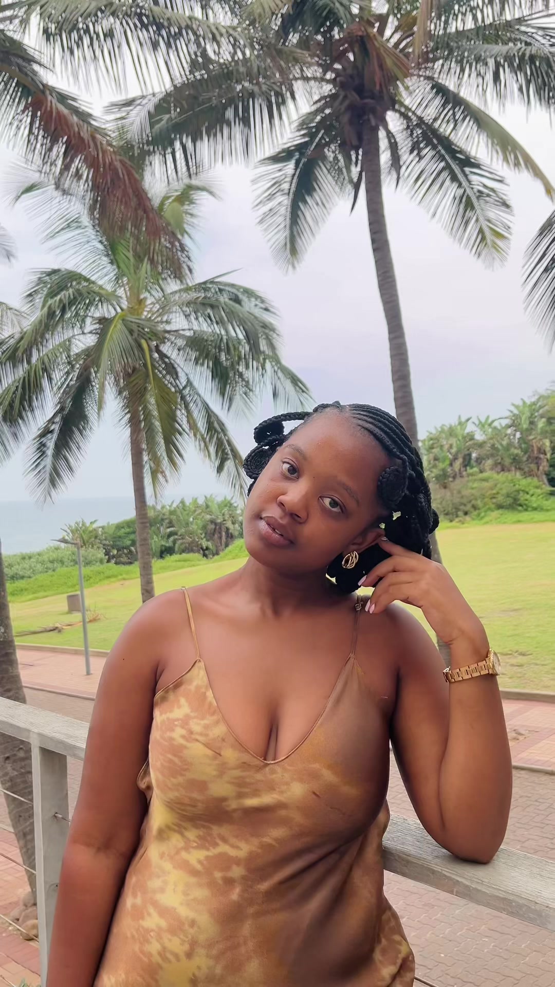 @sibahlezungu