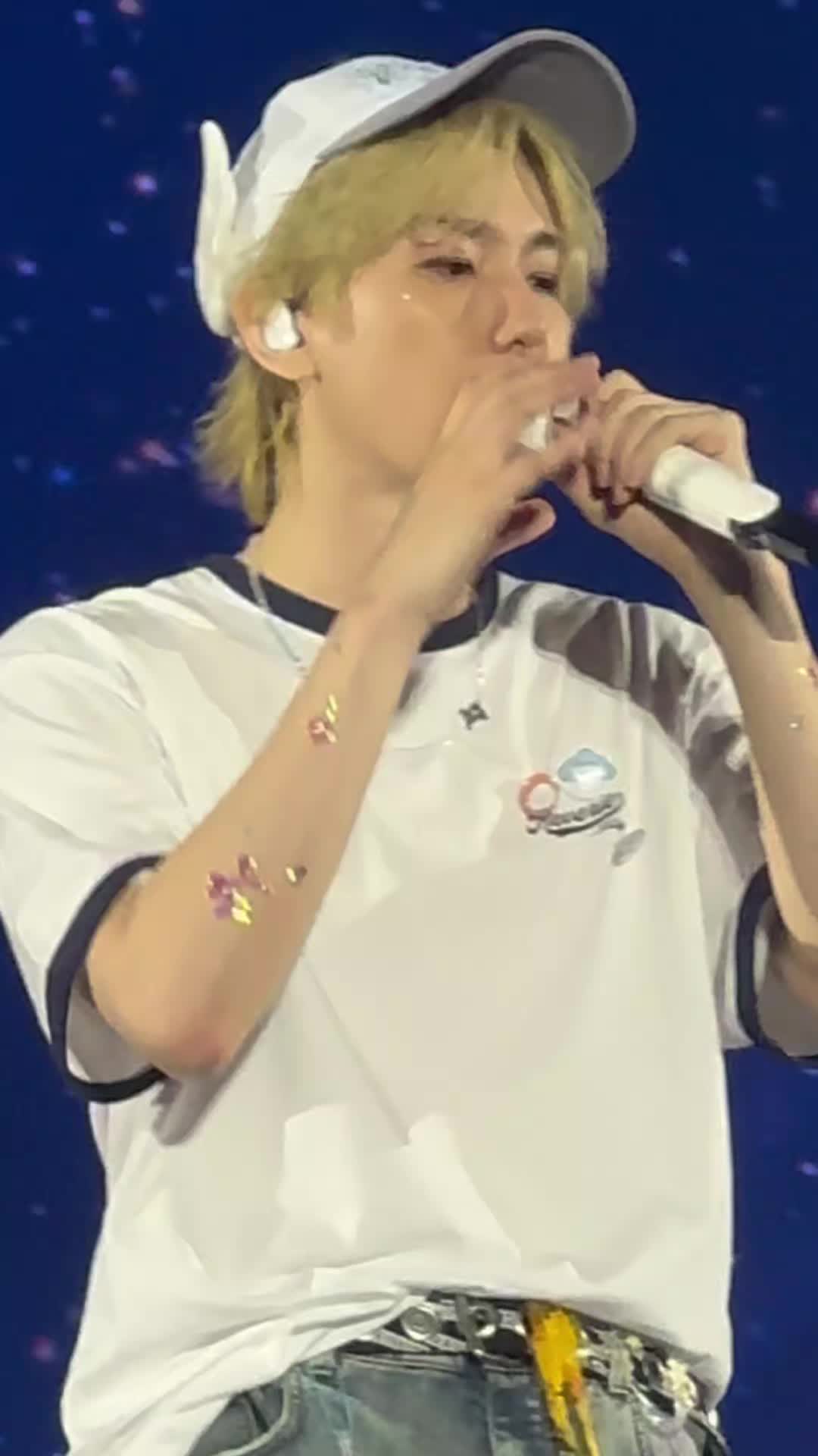@WE ARE ONE EXO