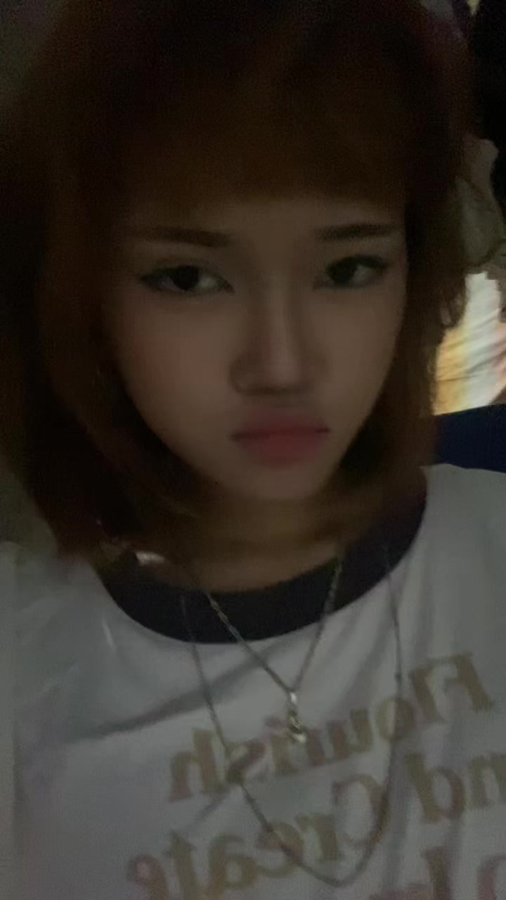 @hy4cnth._.x