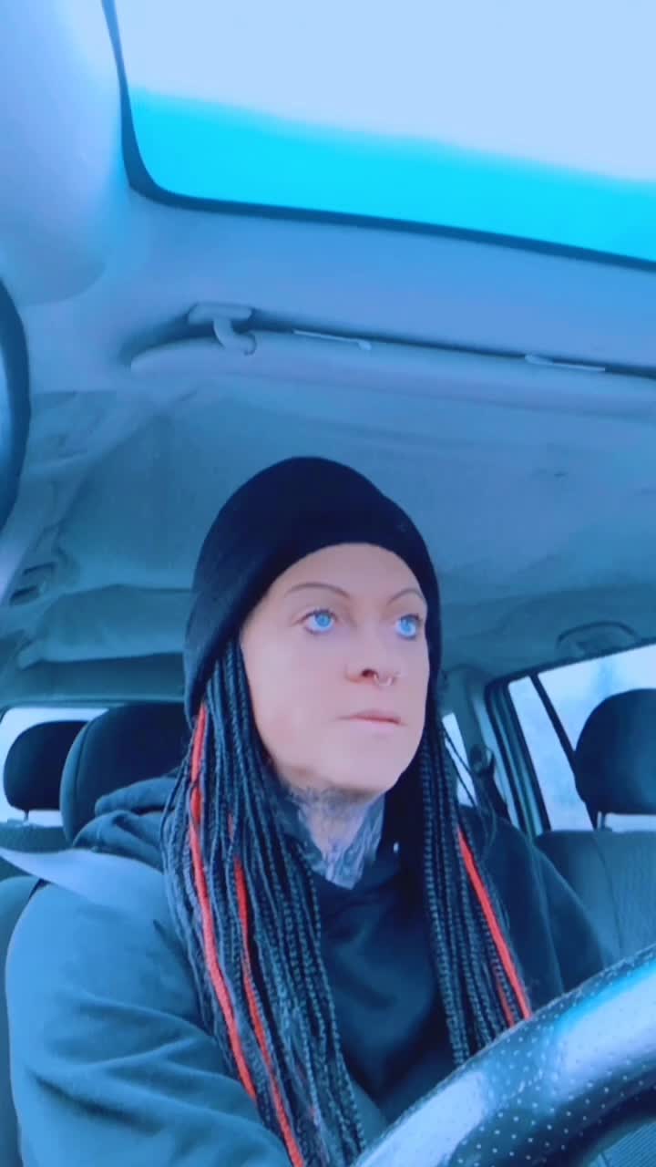 @katjastroinski