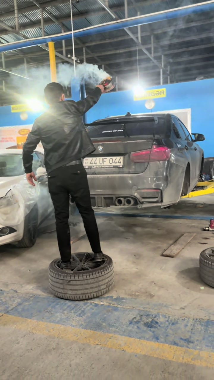 @𝟒𝟒 𝐔𝐅 𝟎𝟒𝟒