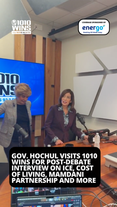 @1010 WINS on 92.3 FM