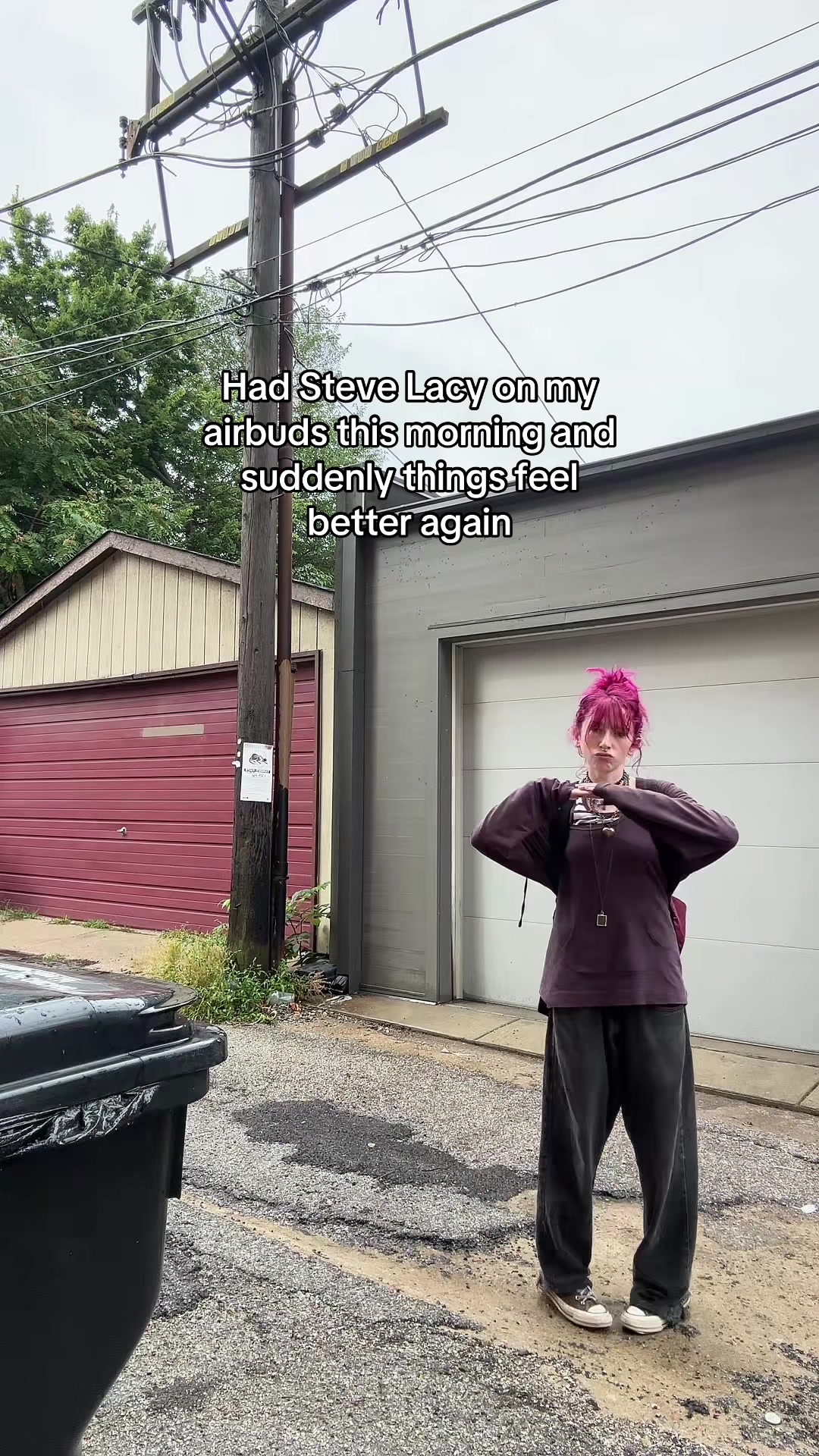 @emily.airbuds