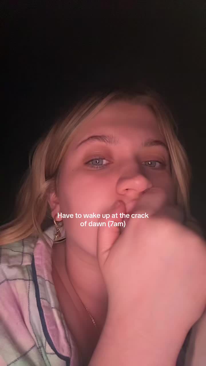 @charleeeehawton