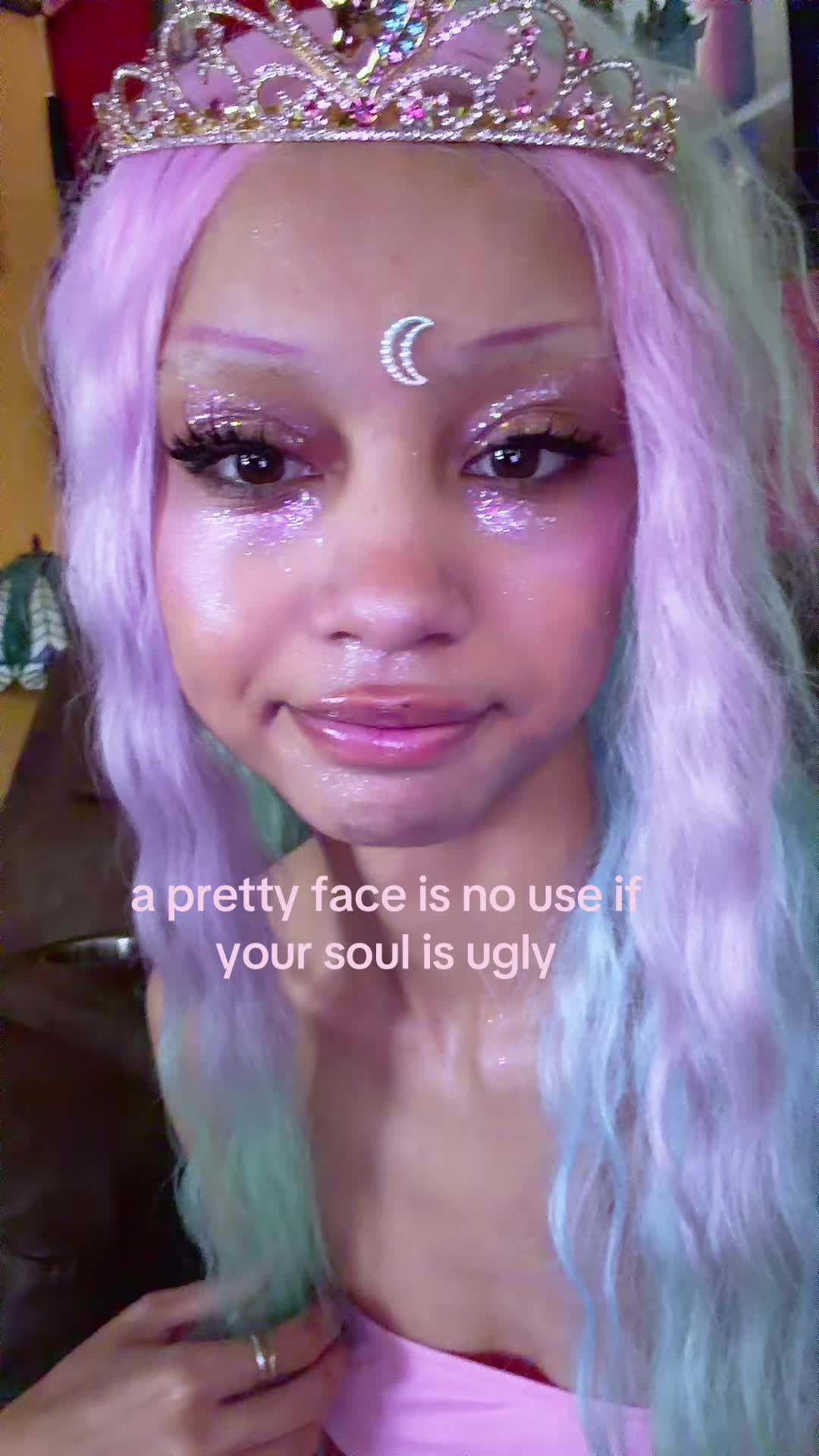 @𝘐𝘴𝘢𝘣𝘦𝘭𝘭𝘢 𝘔𝘰𝘰𝘯🌙