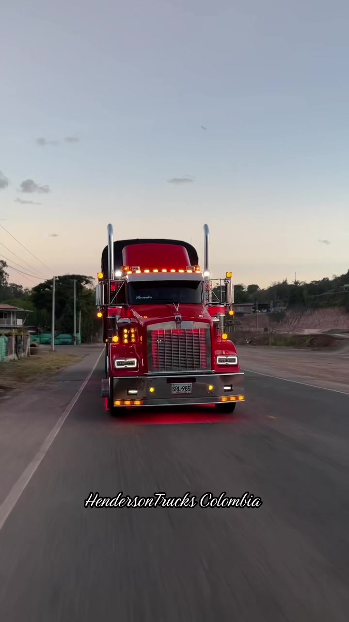 @HendersonTrucks Colombia 