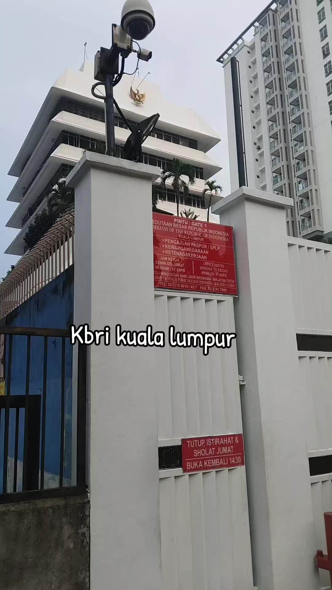 @Ela