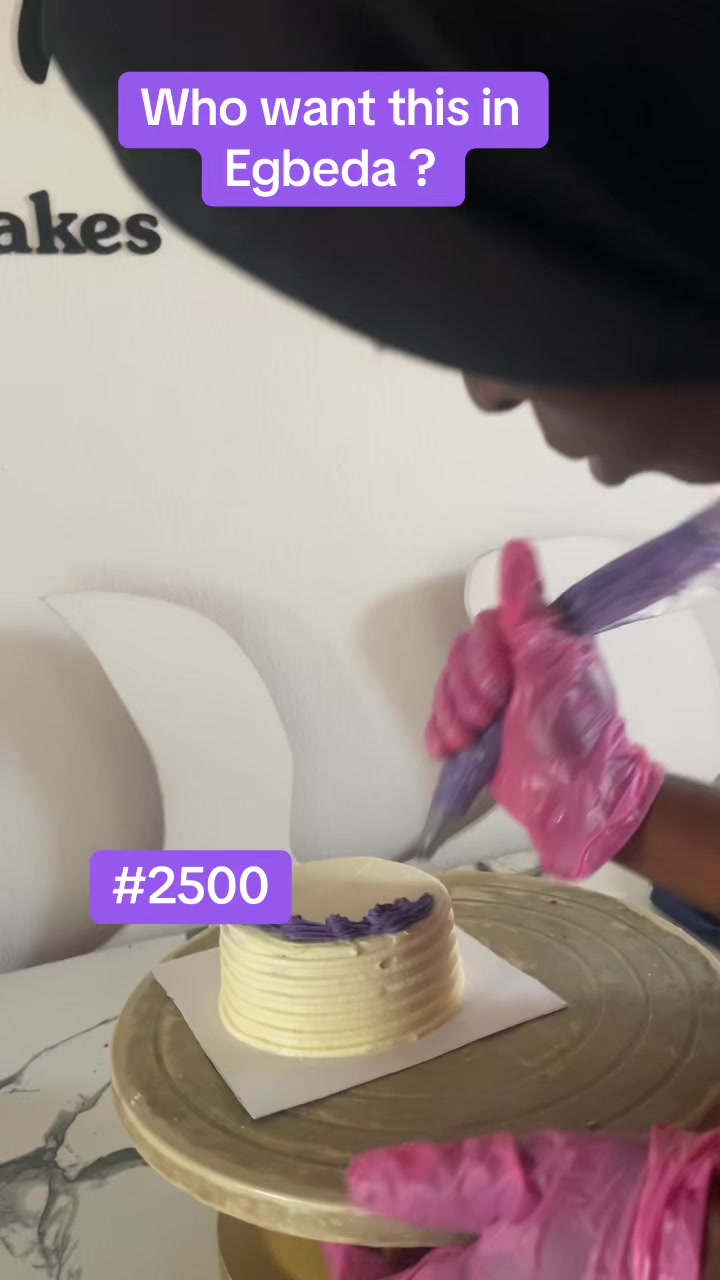 @Cakes In Egbeda/ 2500 cakes