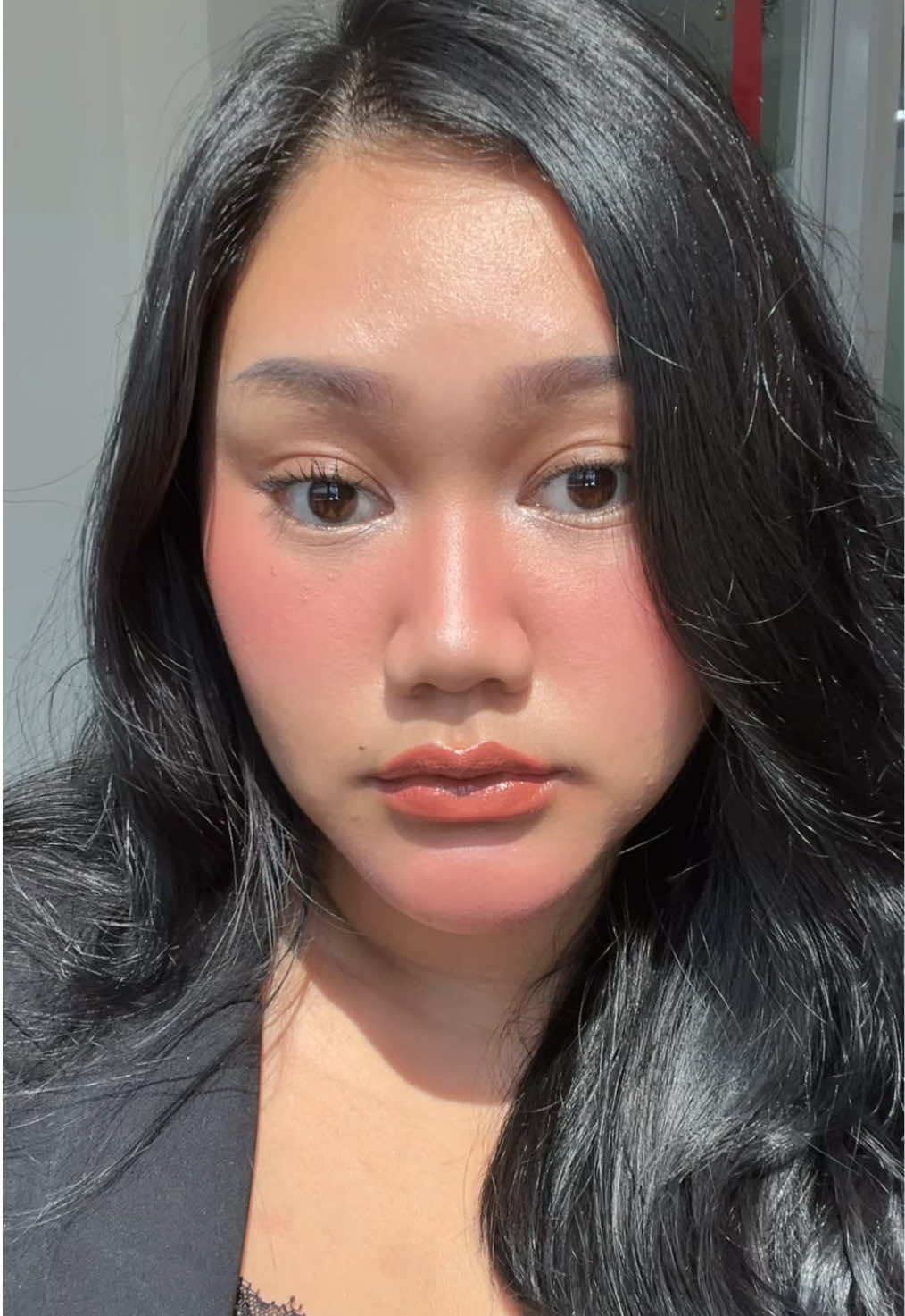 @Allglows