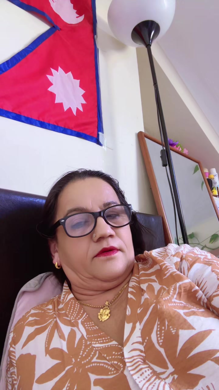 @Bishnu Thapa🇳🇵🇬🇧🇬🇧🇬🇧