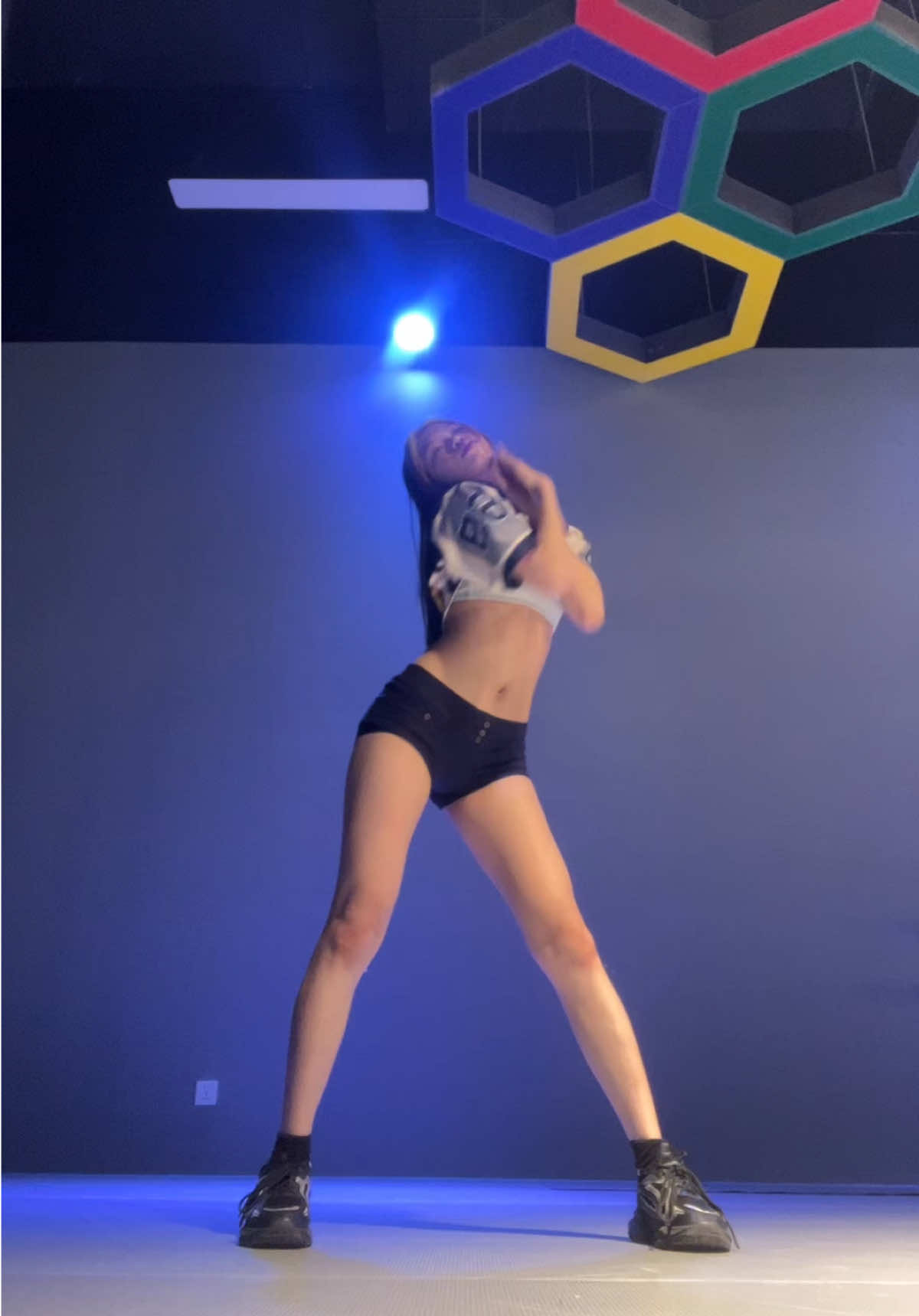 @3