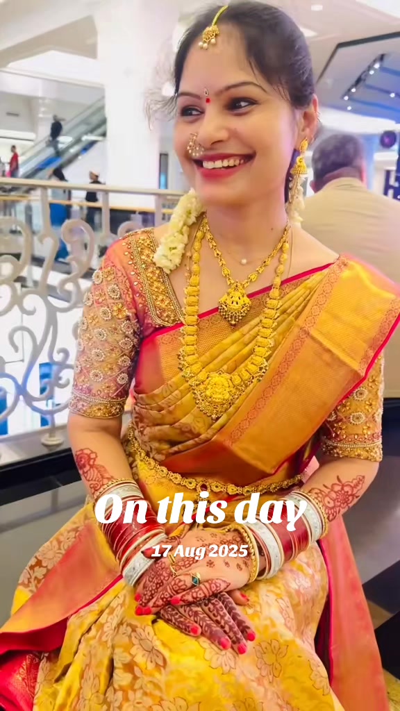 @DUBAI LO RADHA