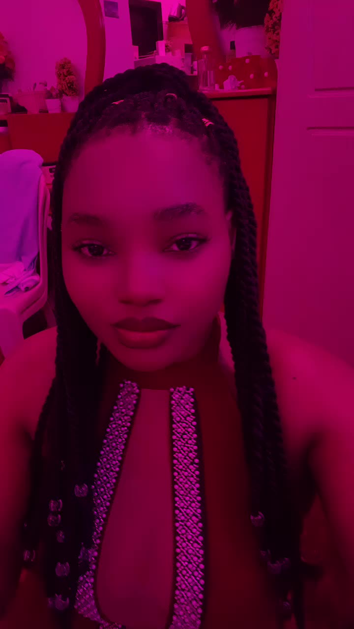 @QVINNA