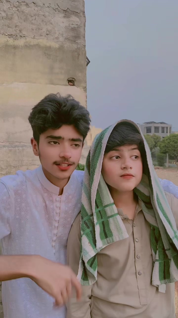 @CHOTY MIAN BADY MIAN