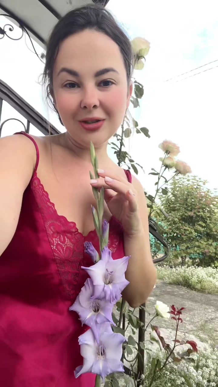 @Вікторія