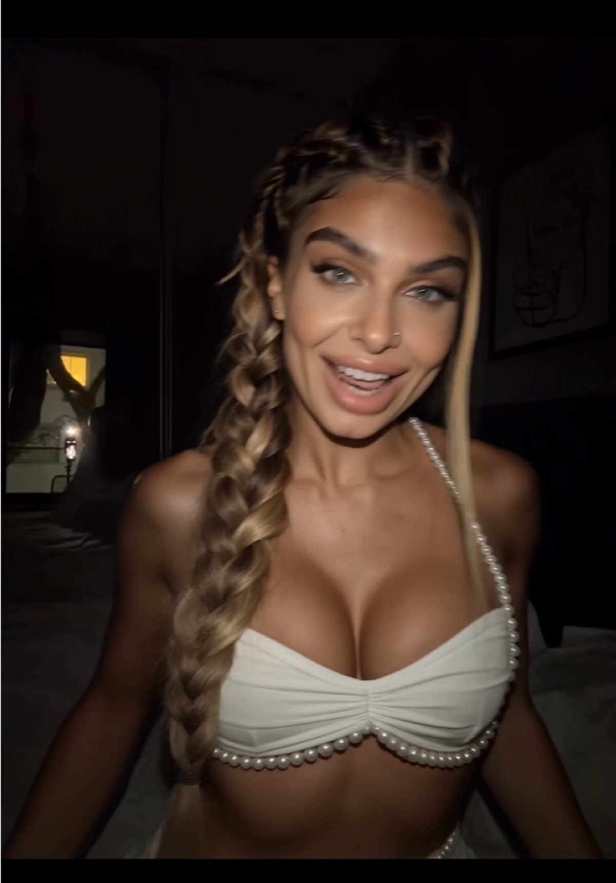 @Ariana Vale