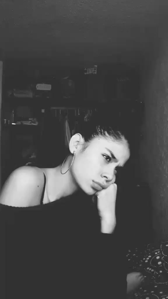 @Esmeralda01