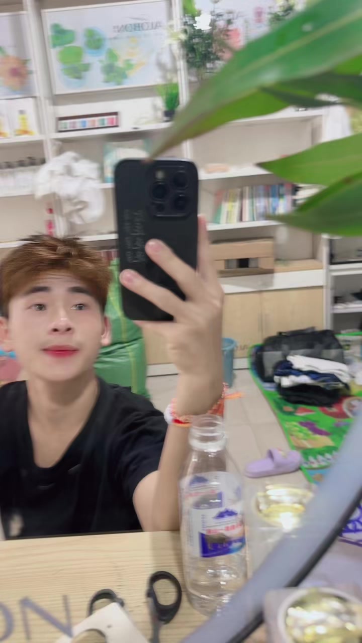 @💸Xing hong🦁