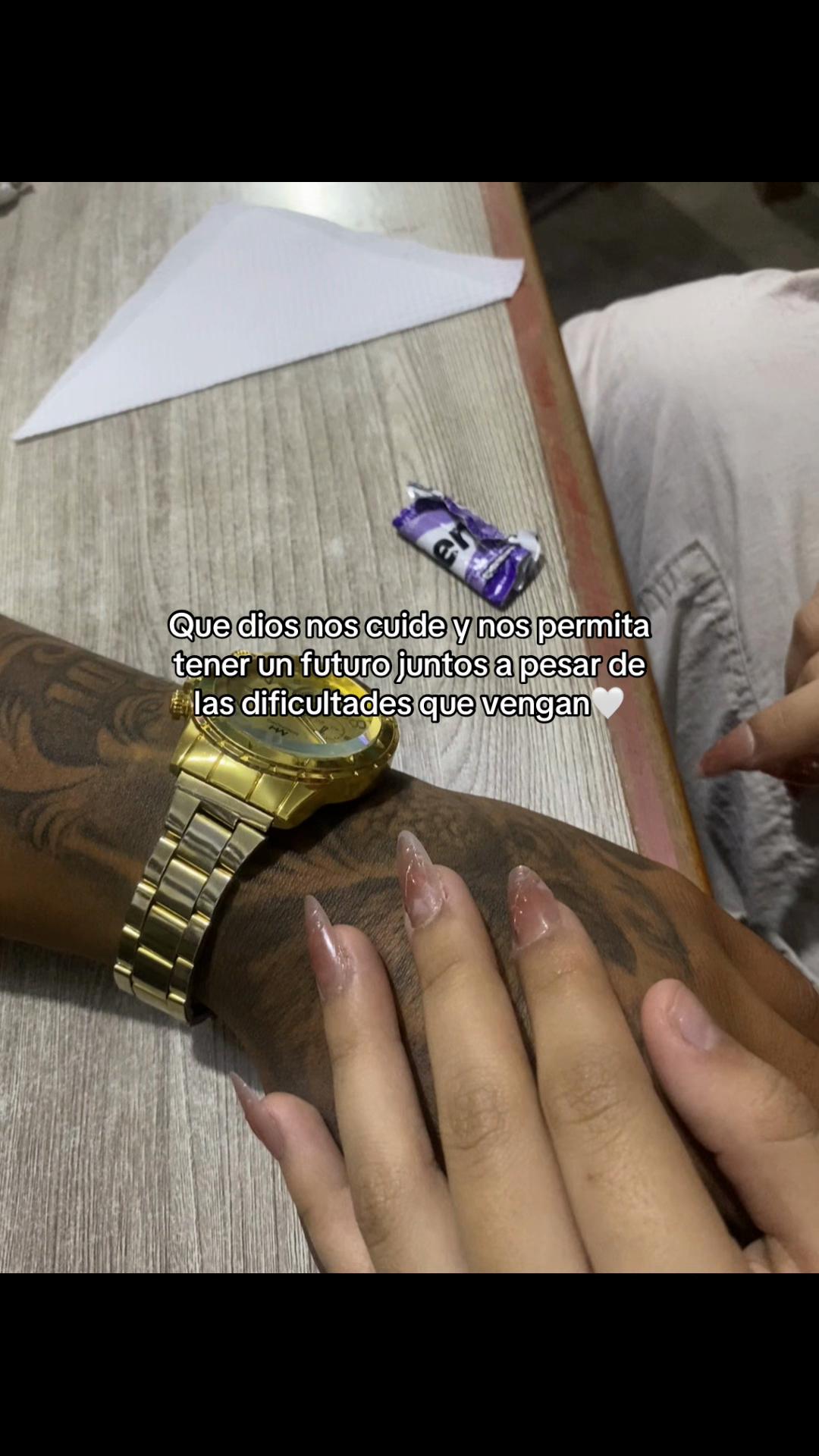 @Ɐןʌɐ 💖