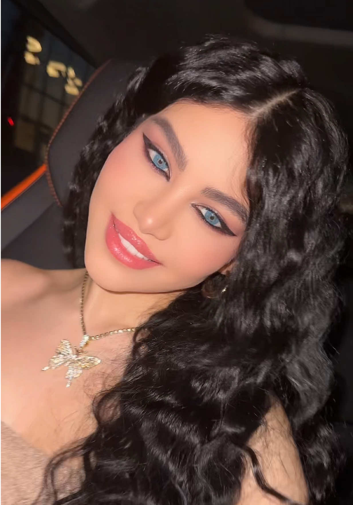 @MiMo مريم جورج