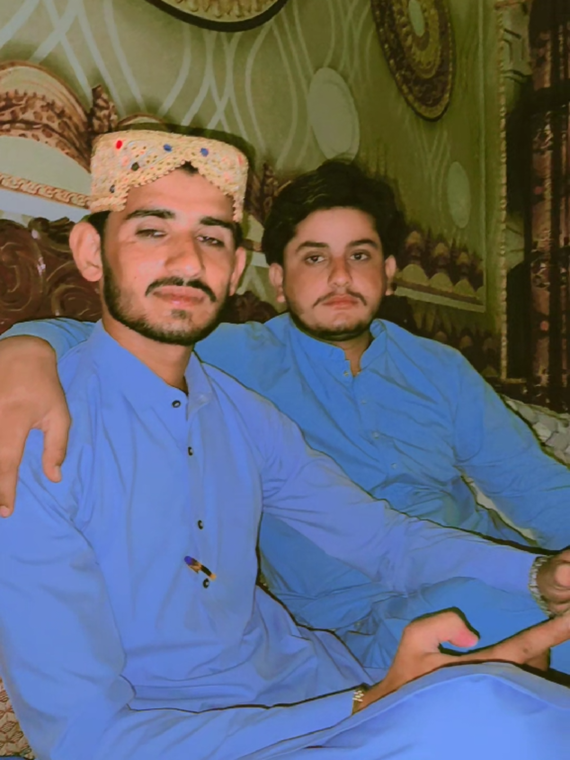 @Sindhi ('-')