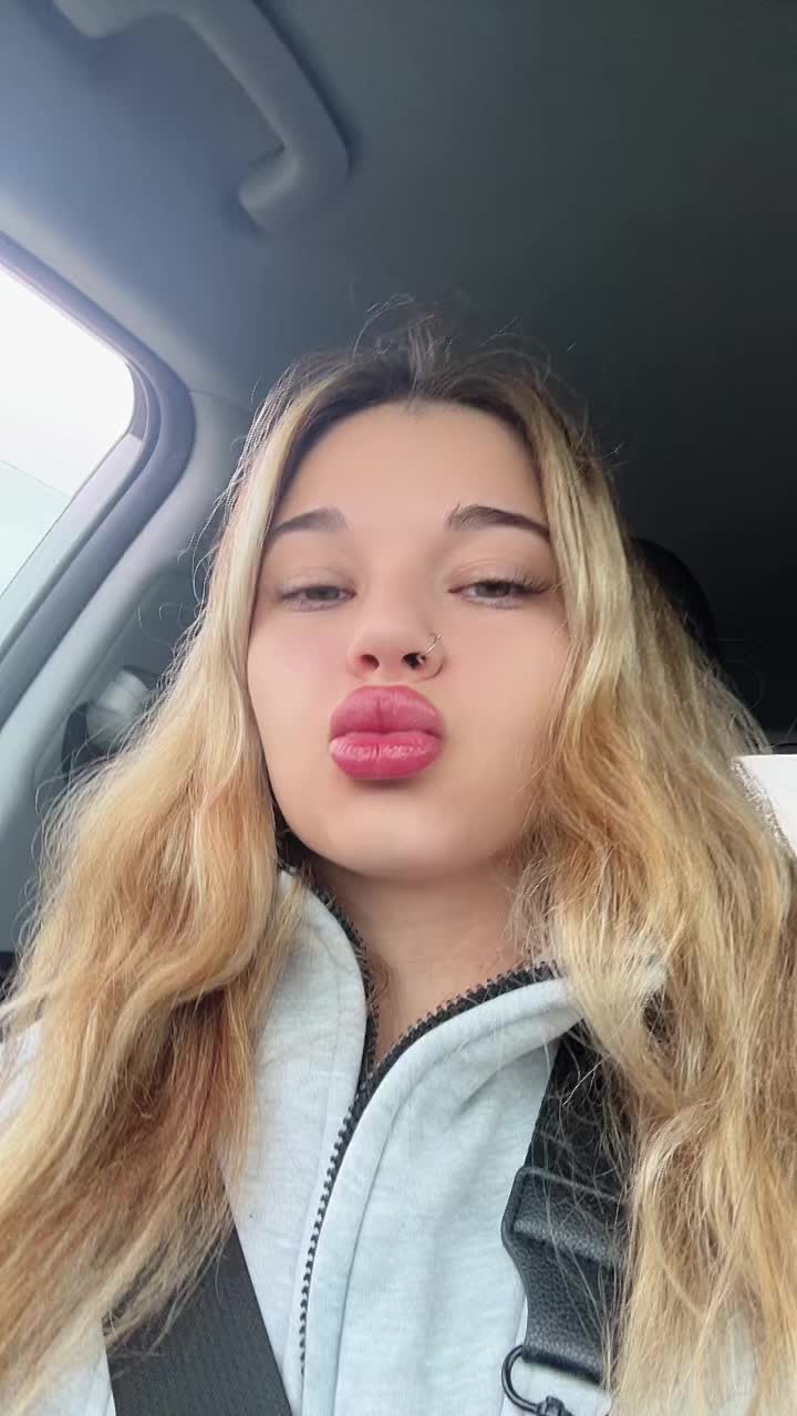 @lexie