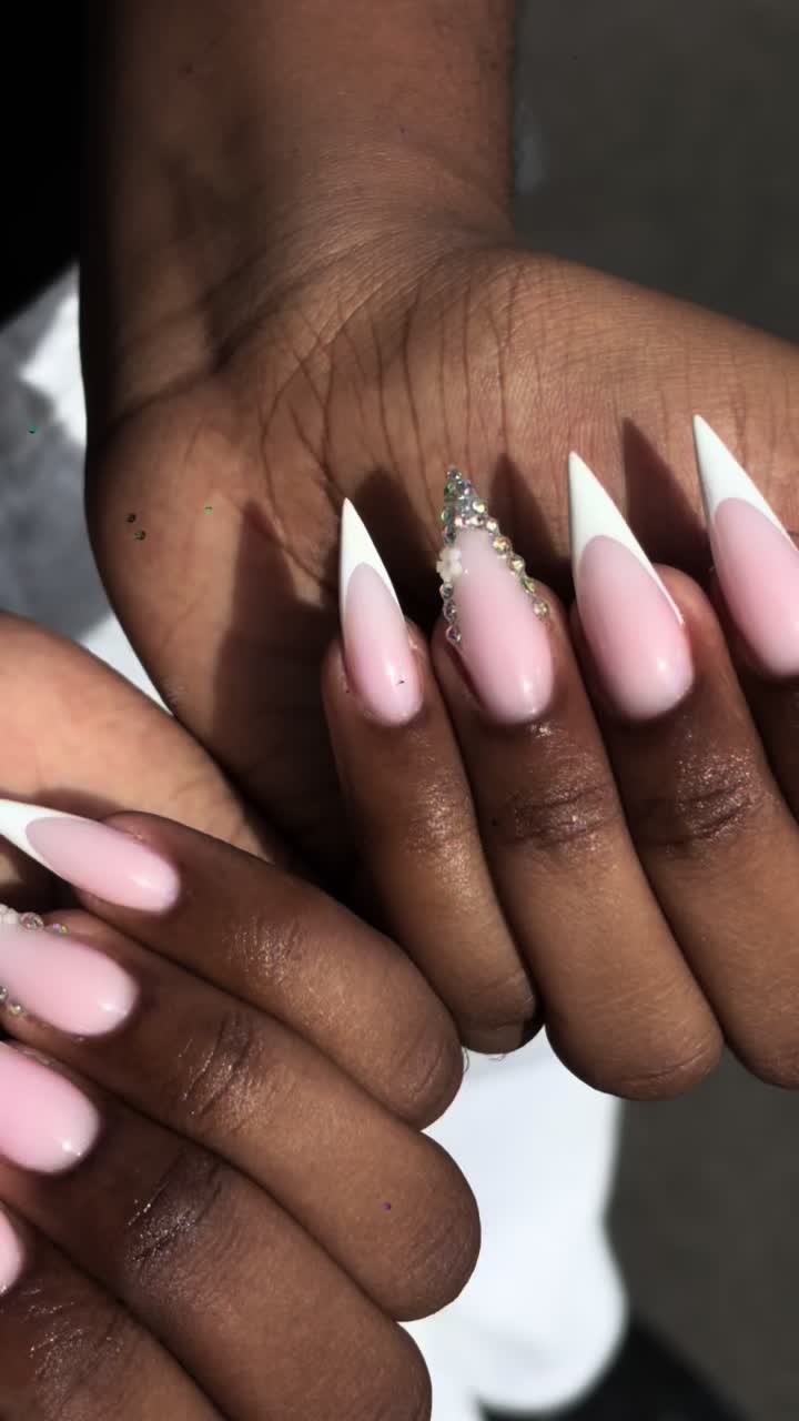 @Amk.beauty