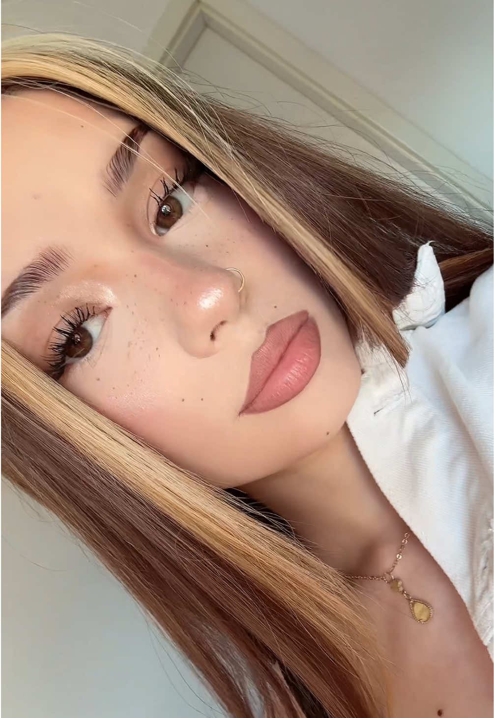 @𝒜𝓃𝒶