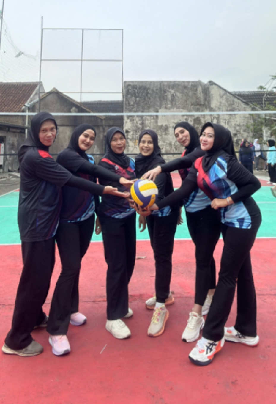 @Ans Tasik