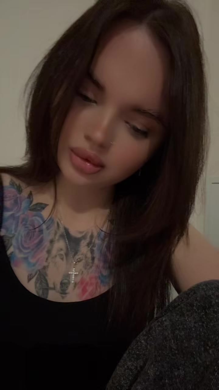 @Лёля🦋