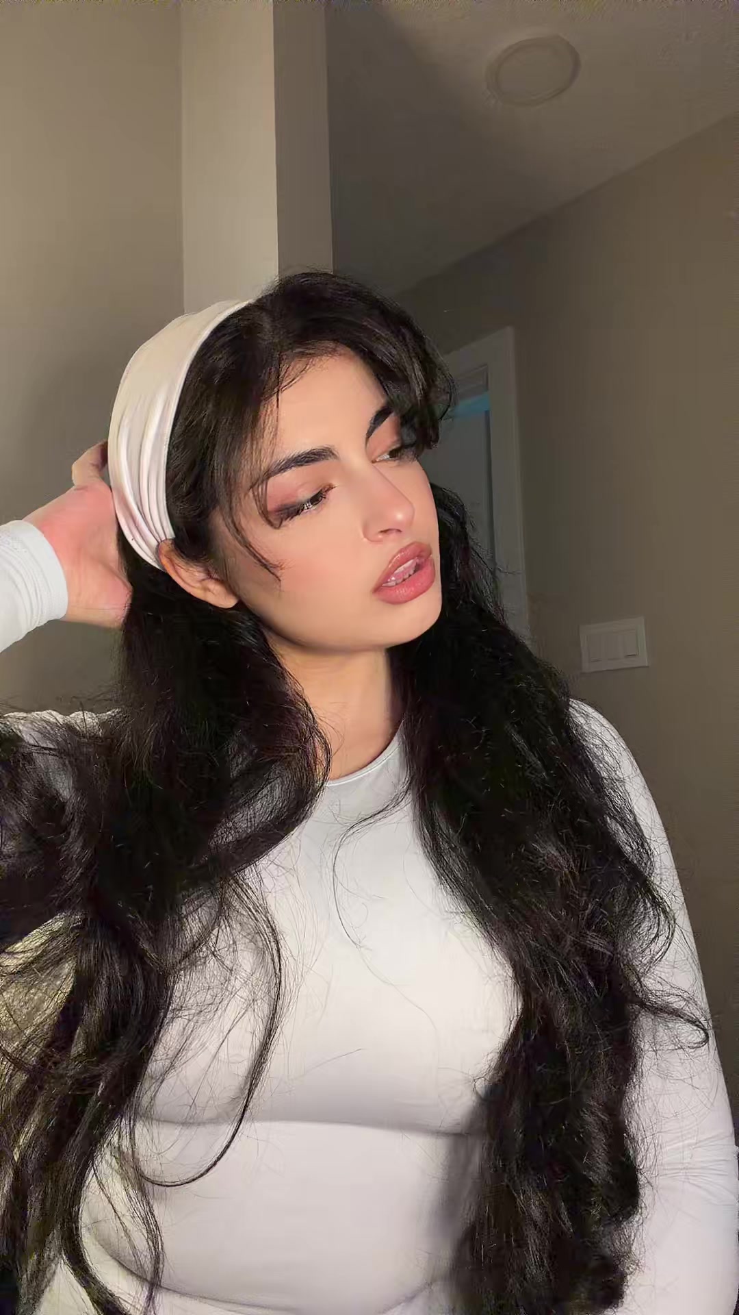 @Hus_77