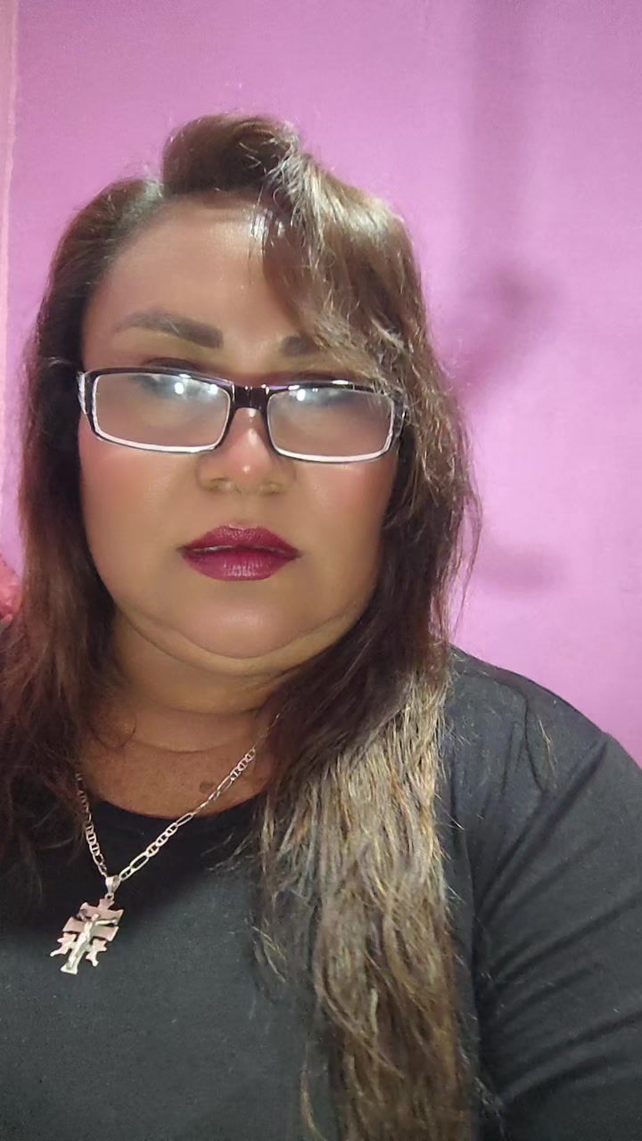 @Eva Arias