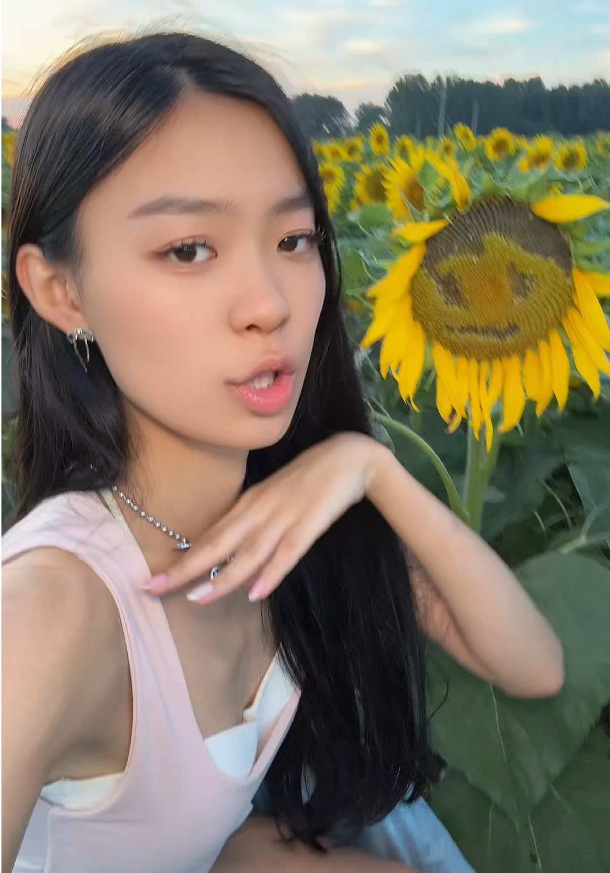 @NanaVLive