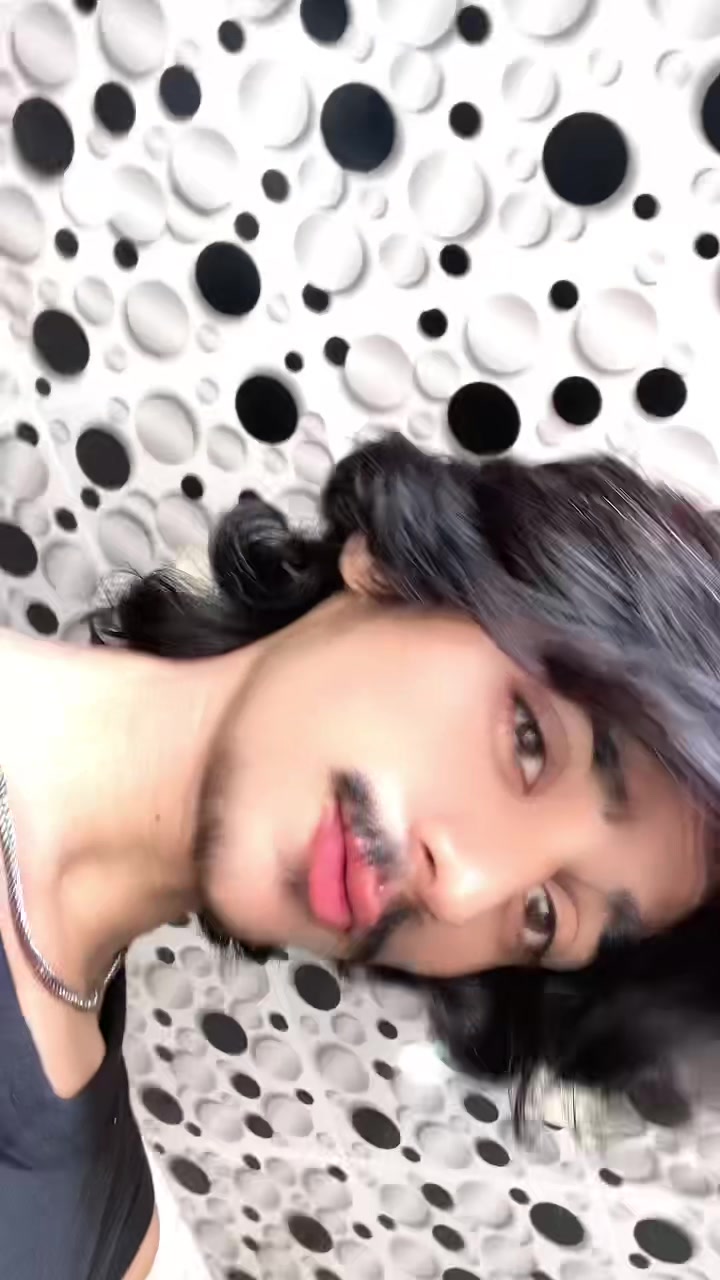 @MOoN🕶️🤏
