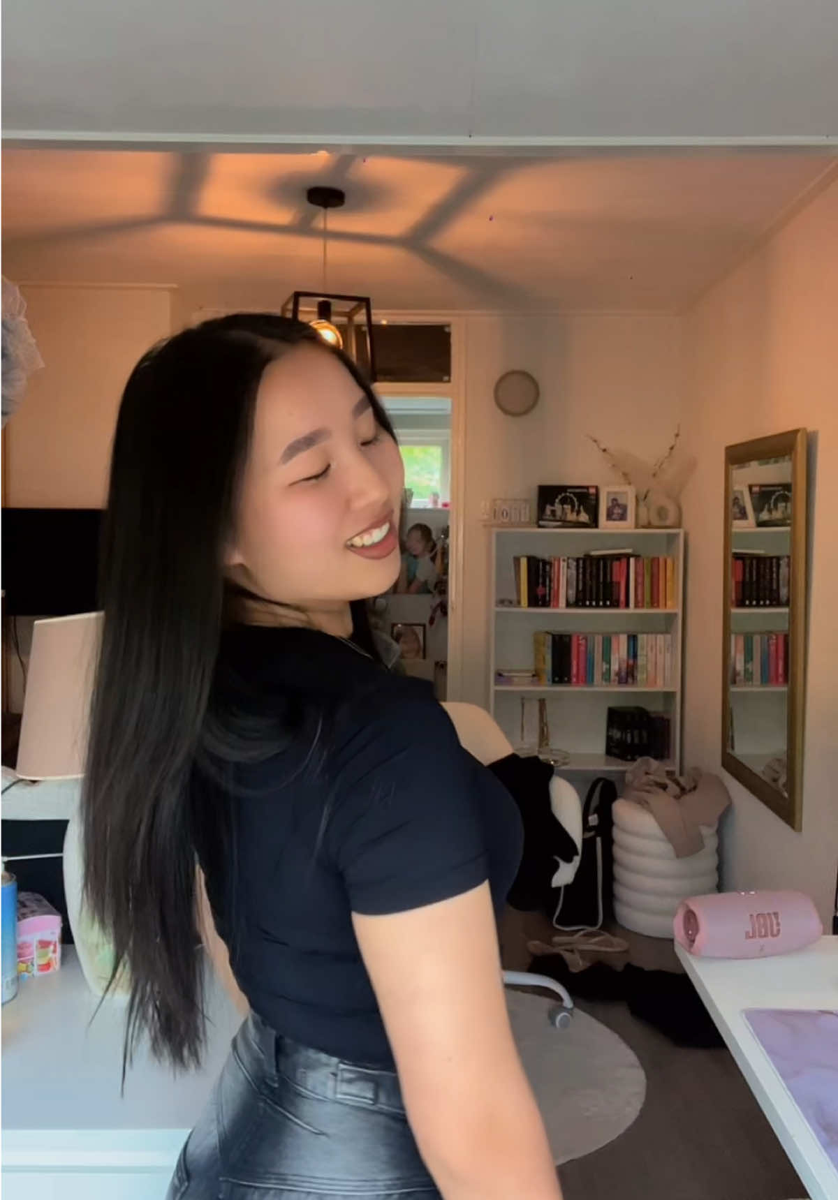 @Lin