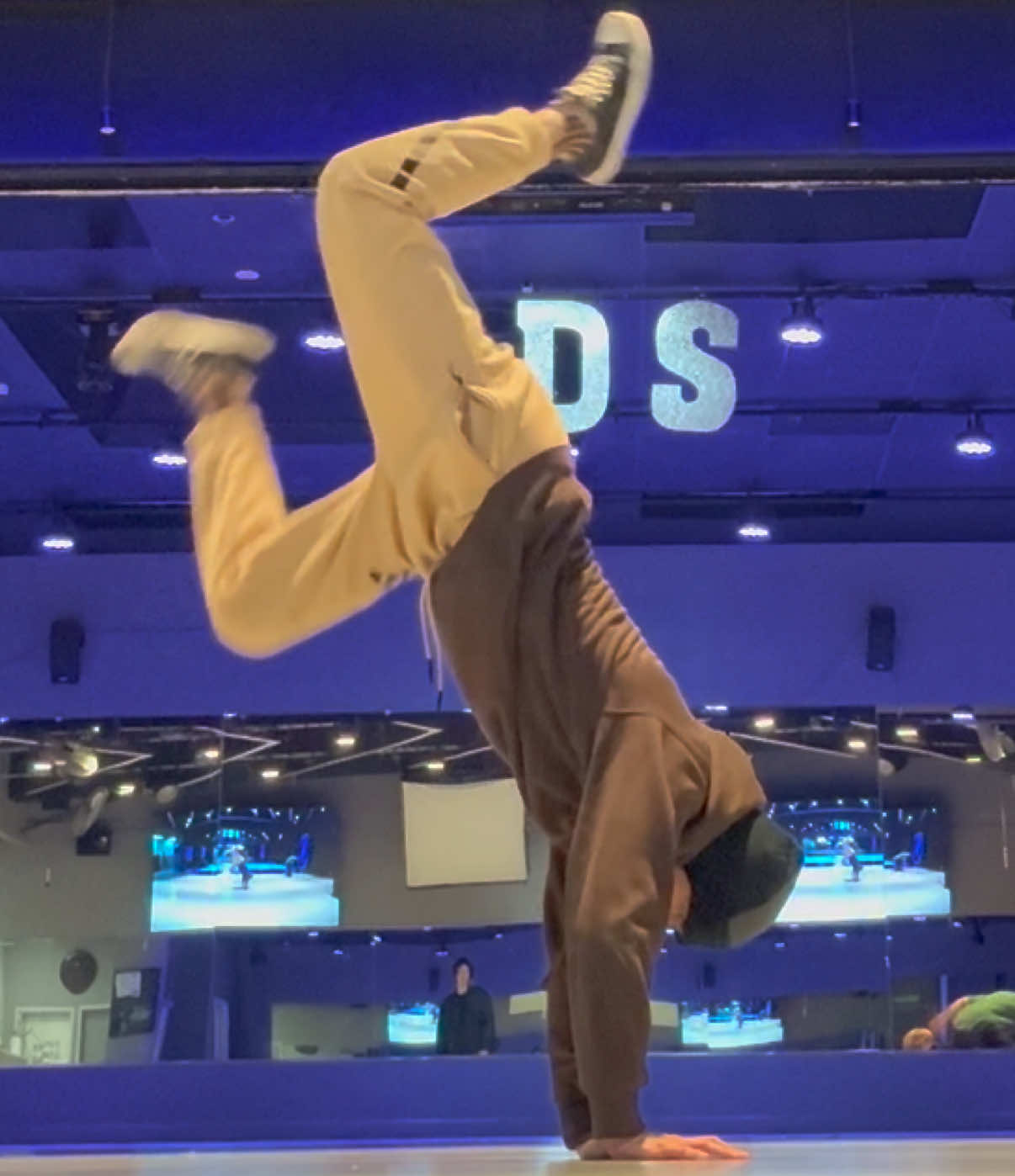 @Nen-Nen Chuang