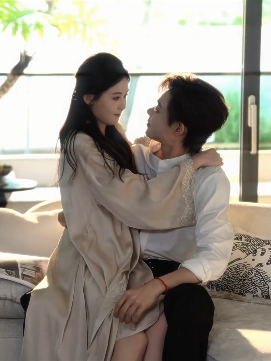 @Kẹo . Bông . Nhỏ ᥫᩣ