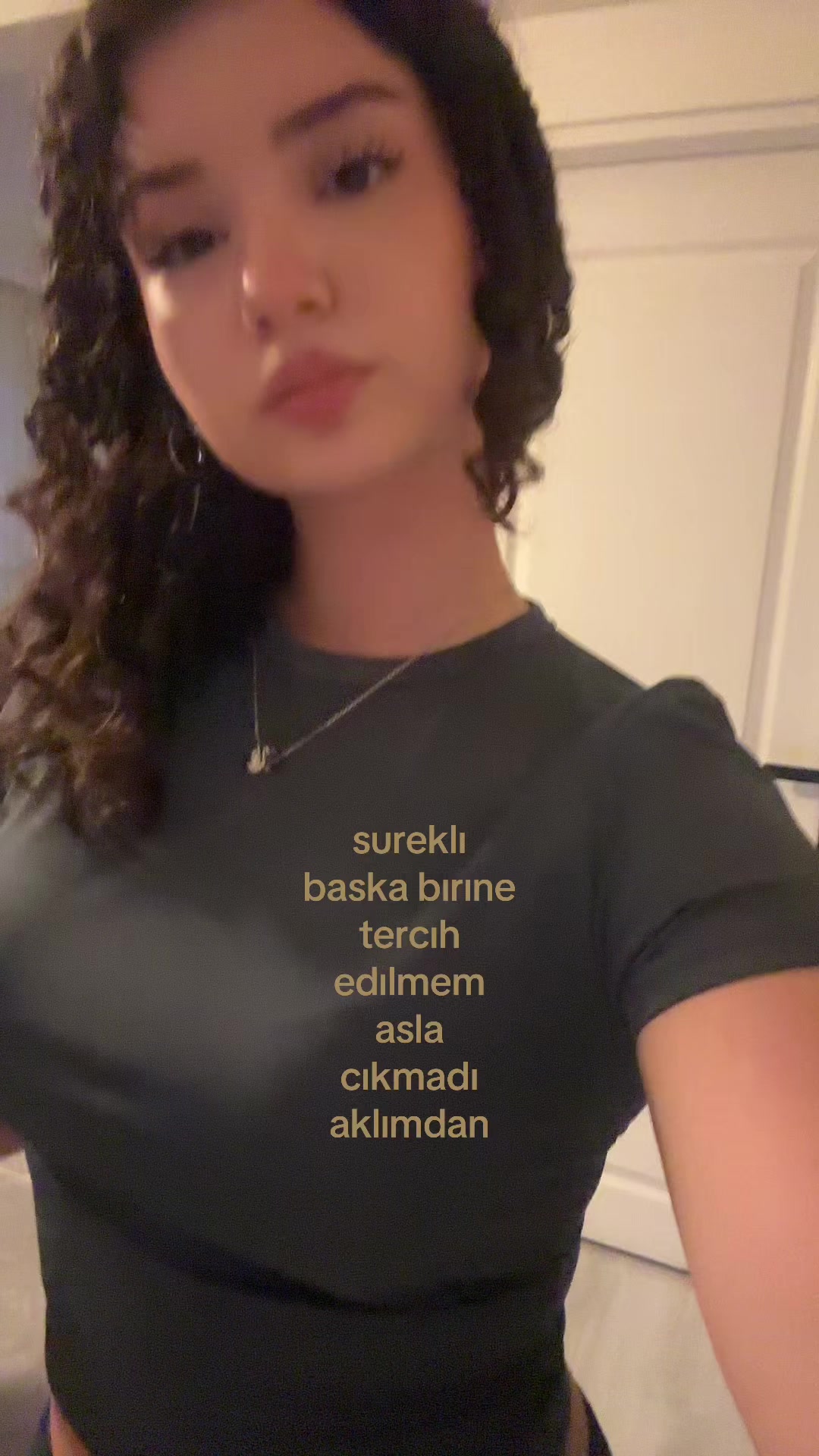 @𝐞𝐬𝐢𝐥𝐚