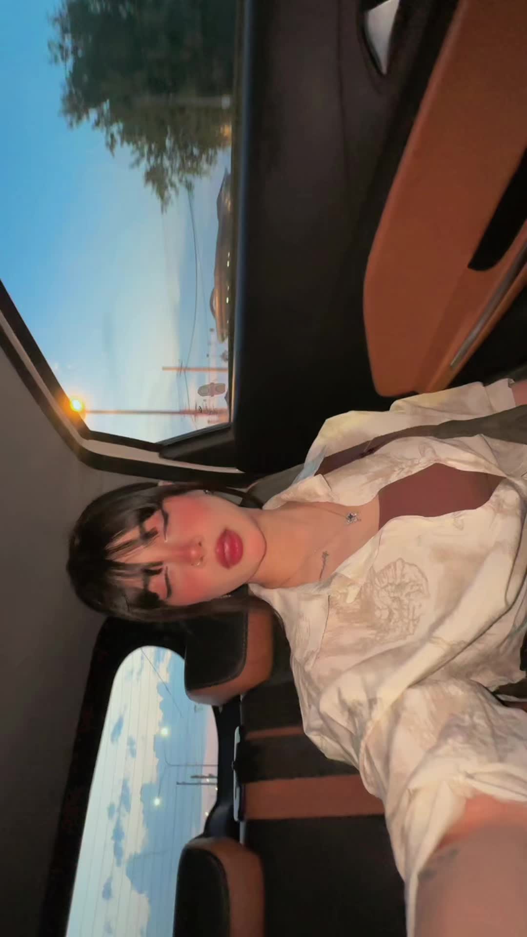@𝑆𝑡𝑎𝑦𝑤𝑖𝑙𝑑