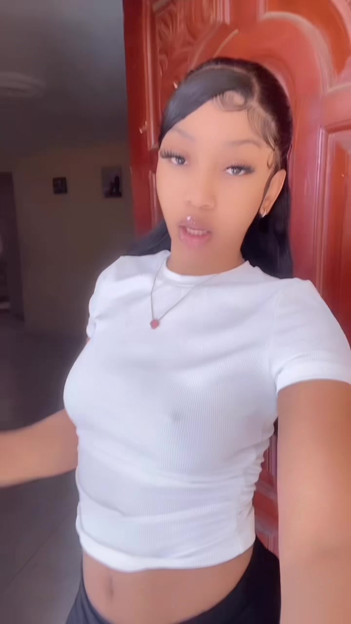 @𝓜🍒