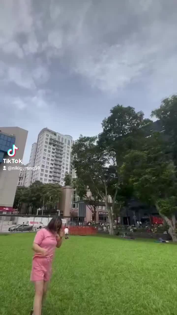@💐🫰
