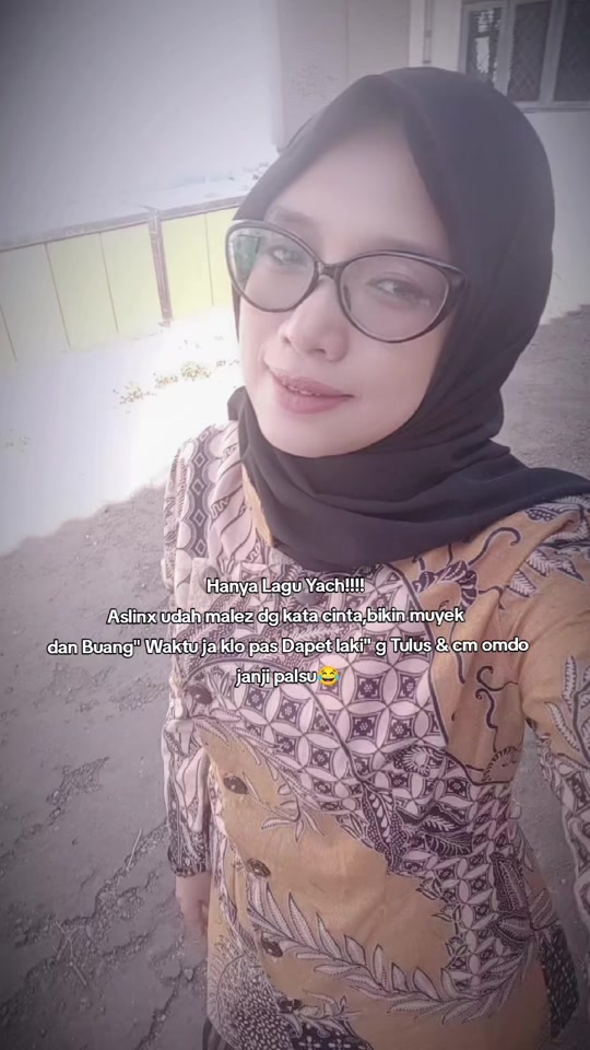 @Icha_Wulandira14