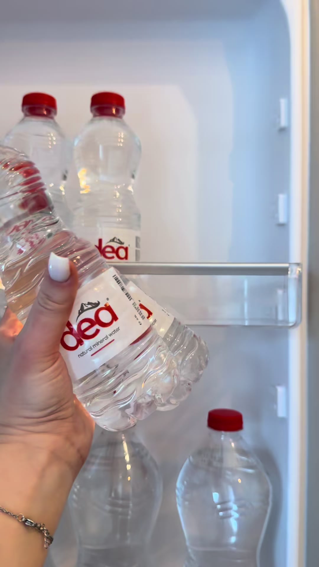 @Uj&euml; Dea