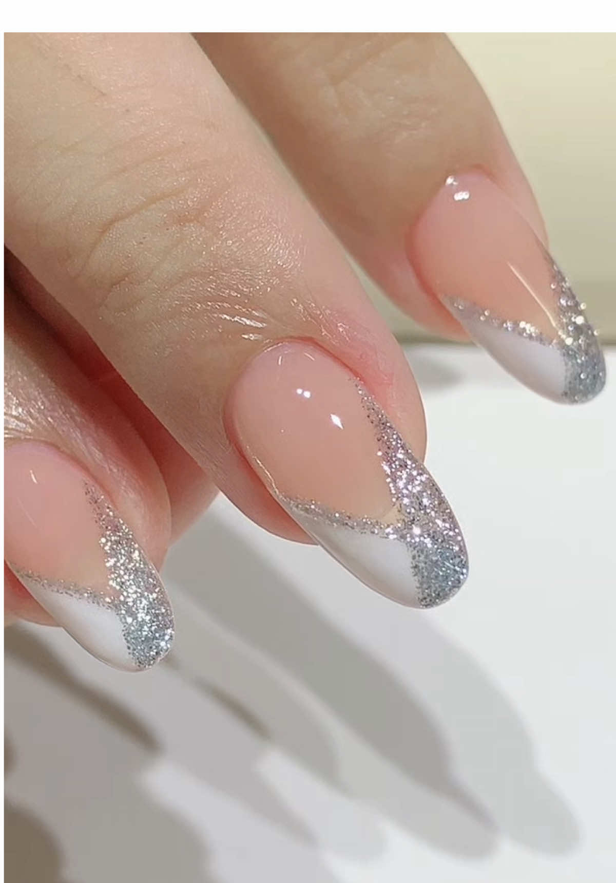 @ROUNI NAILS