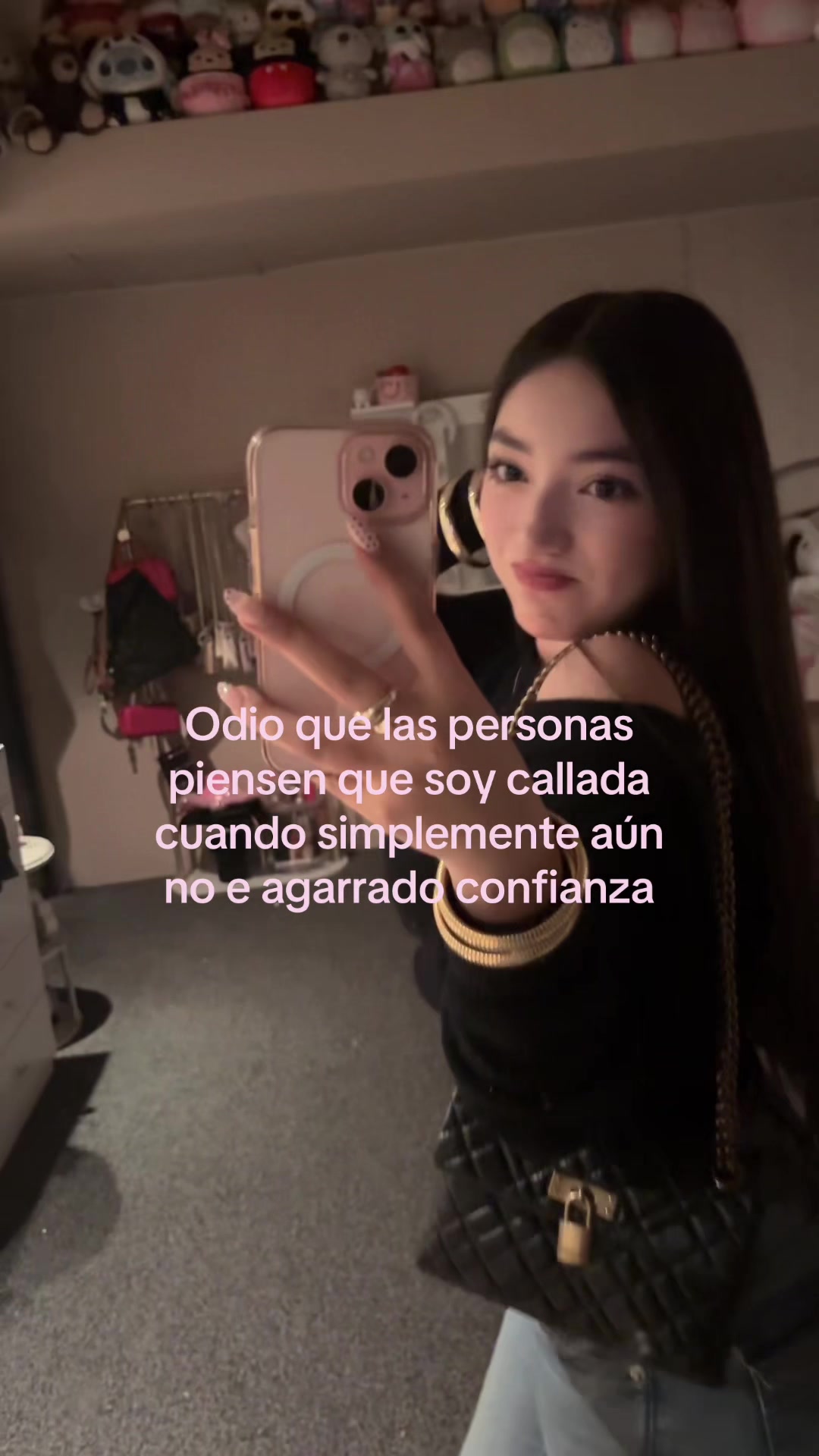 @25kiara01
