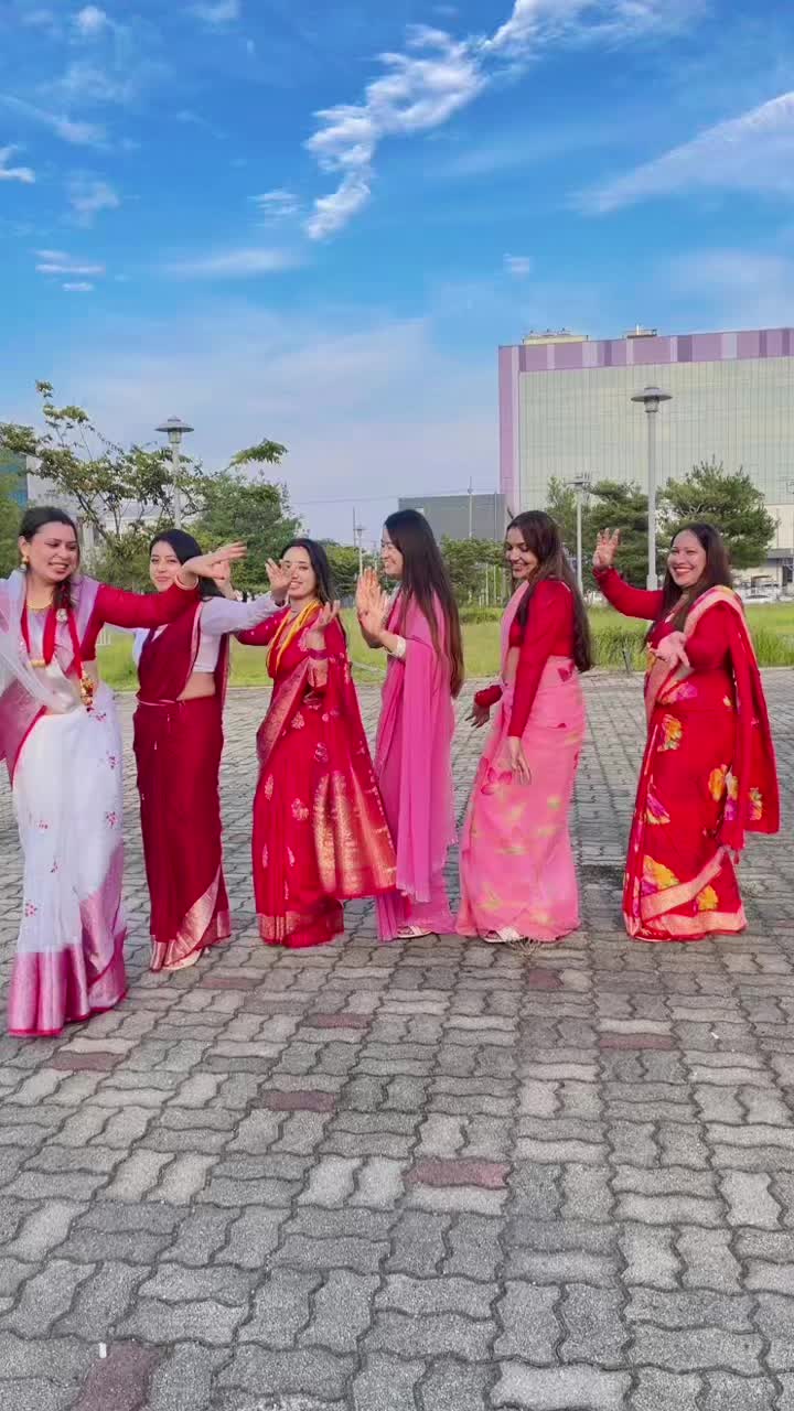 @Sharma Ambika❤️(엄부🇳🇵❤️🇰🇷)