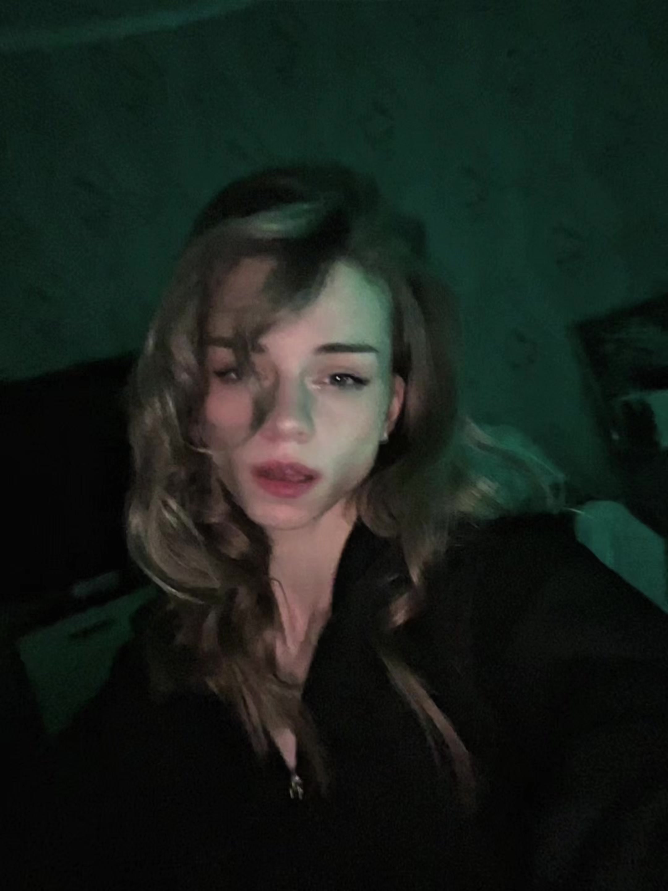 @Daria🌙