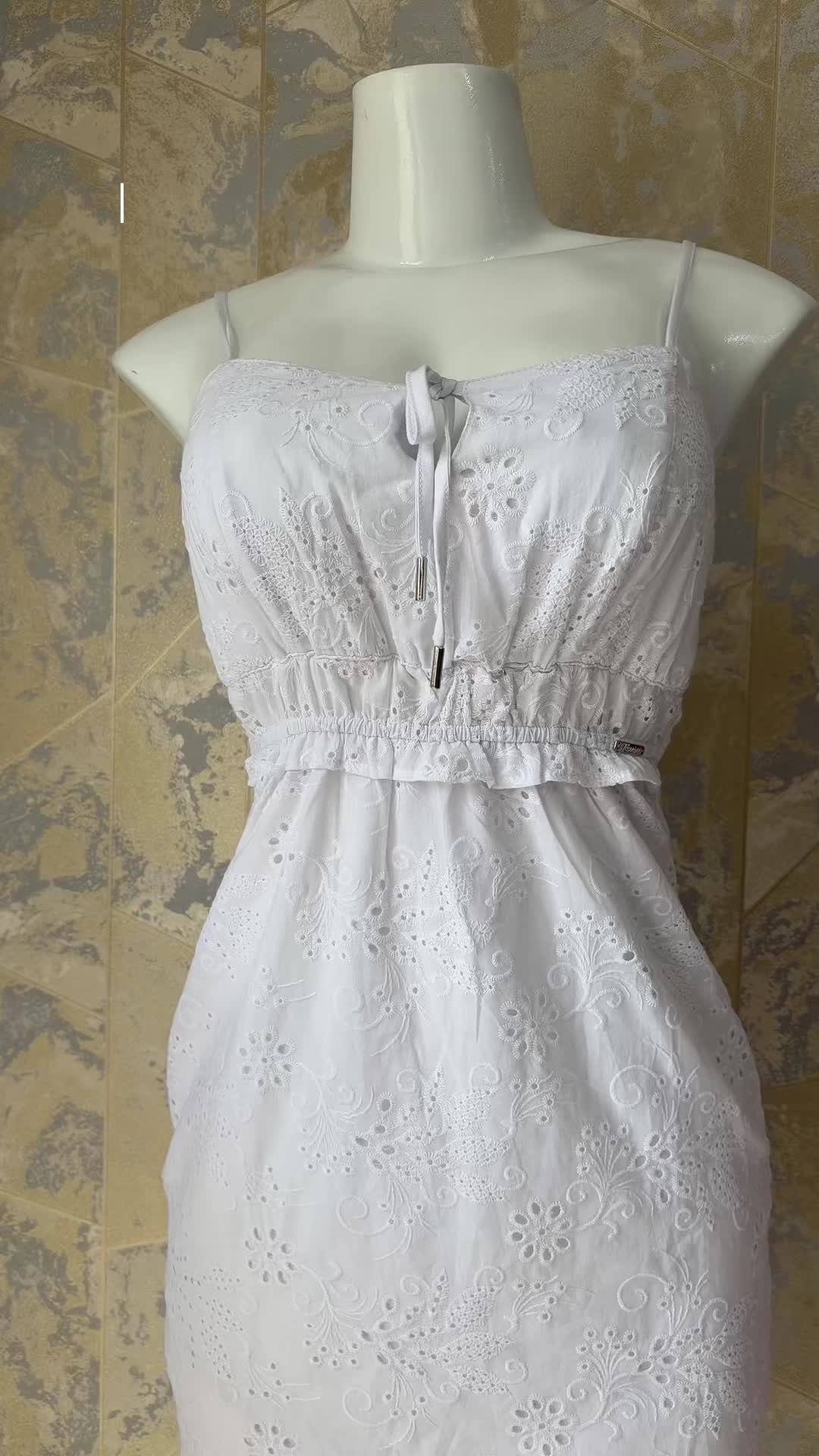 @criss closet-boutique